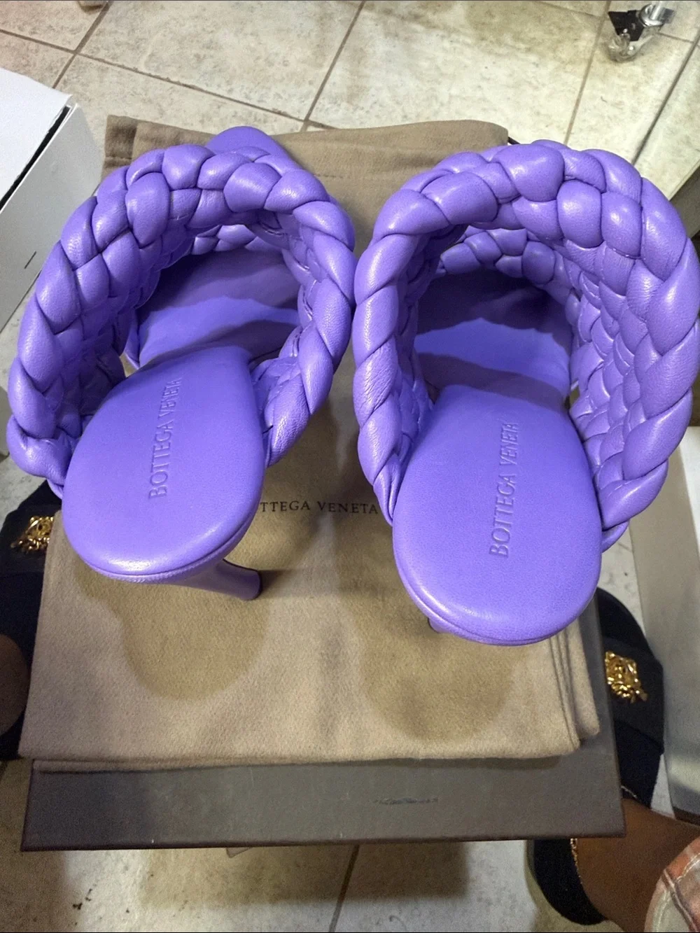 Bottega Veneta Lavender Braided Leather Heels - Picture 2 of 8